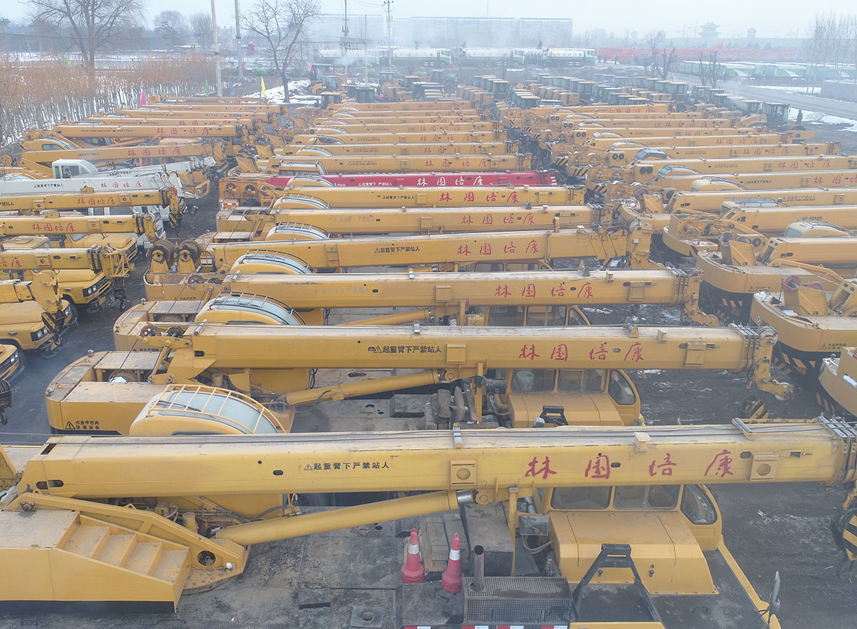 機(jī)械設(shè)備齊全